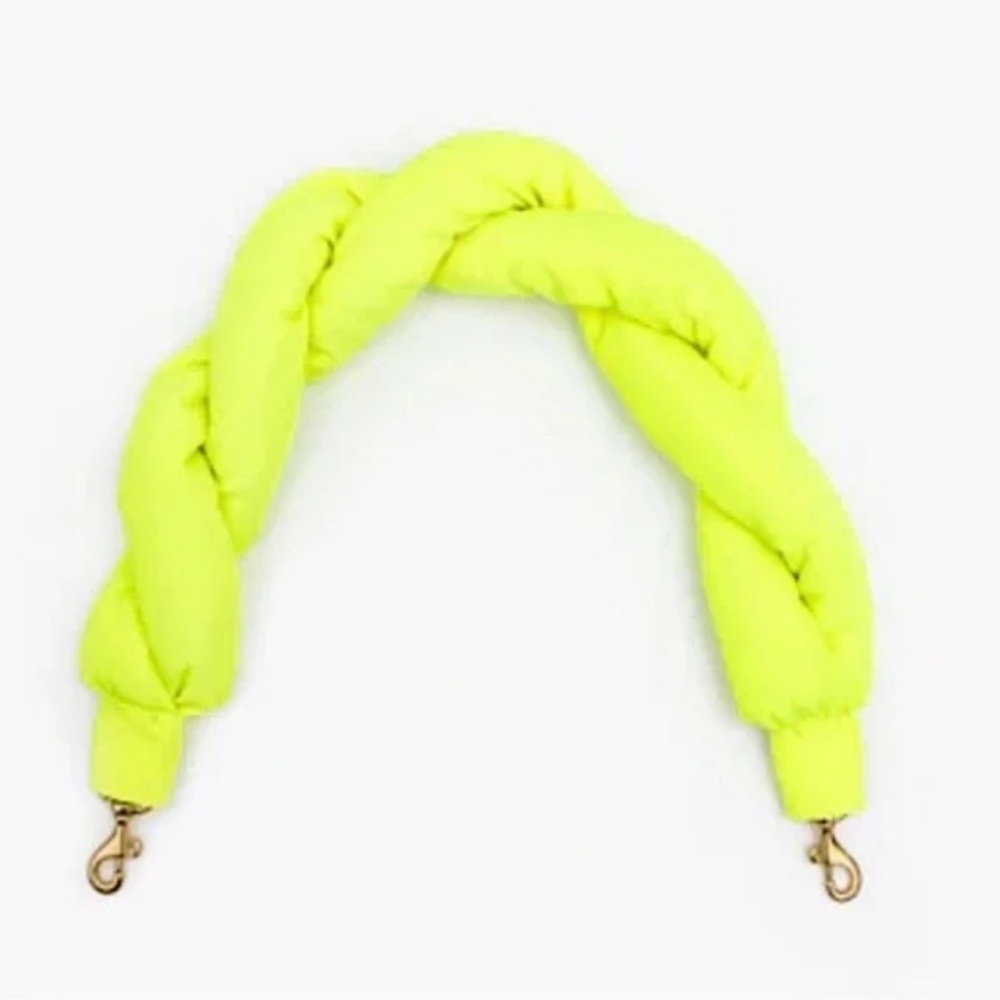 Clare V. Twisted Puff Moyen Strap NEON